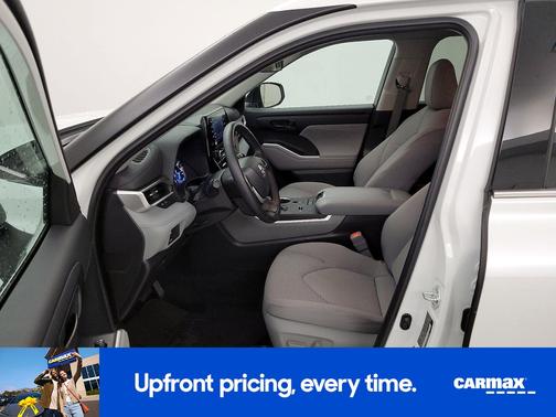 2022 Toyota Highlander Hybrid LE