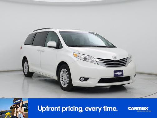 2015 Toyota Sienna XLE