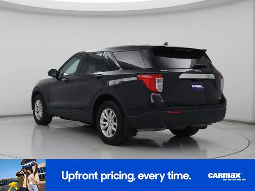 Black 2021 Ford Explorer