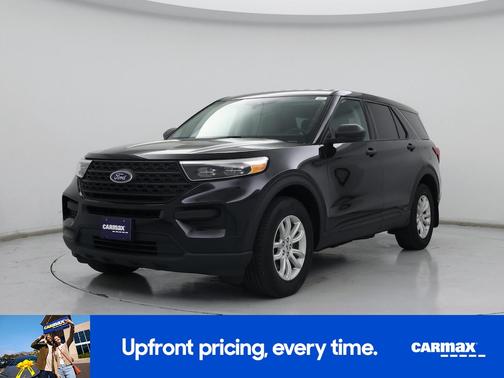 Black 2021 Ford Explorer