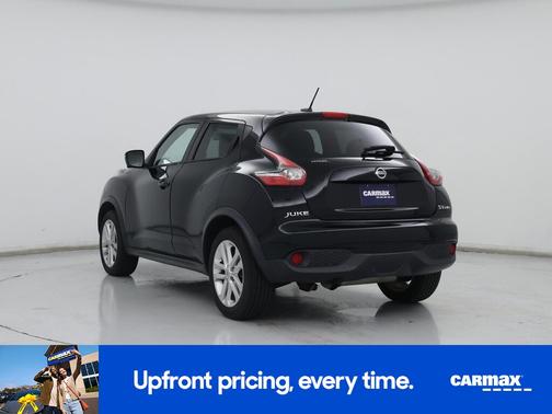 Black 2015 Nissan Juke SV