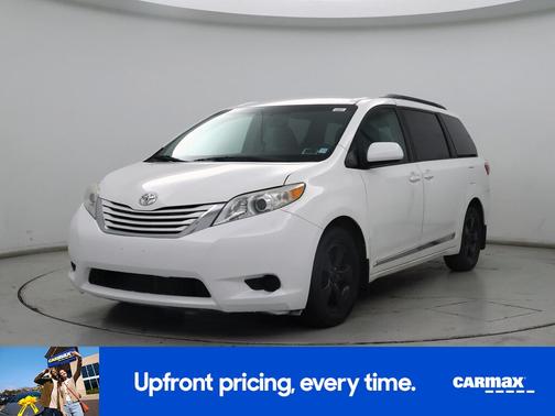 2017 Toyota Sienna LE