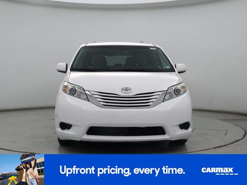 2017 Toyota Sienna LE