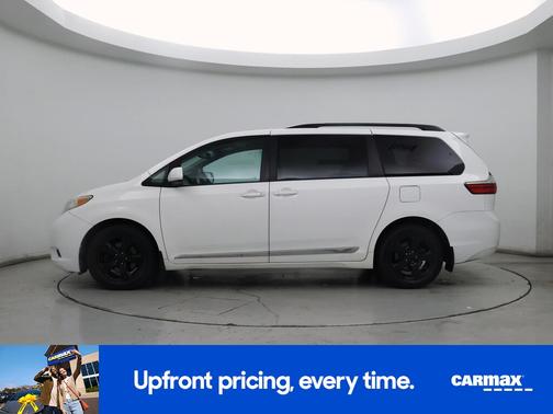 2017 Toyota Sienna LE