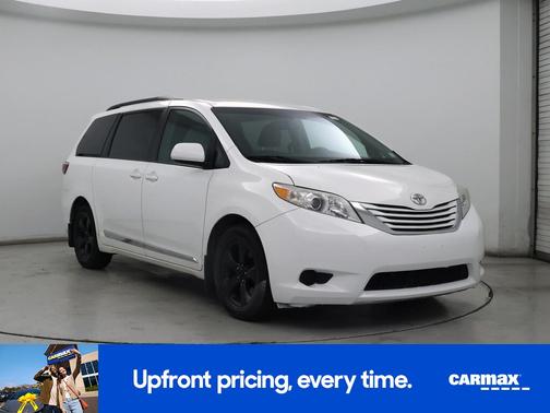 2017 Toyota Sienna LE