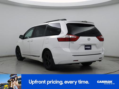 2017 Toyota Sienna LE