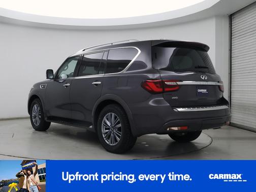 2022 INFINITI QX80 Luxe