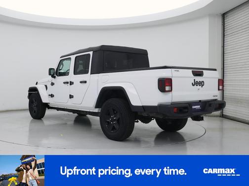 White 2021 Jeep Gladiator Sport S