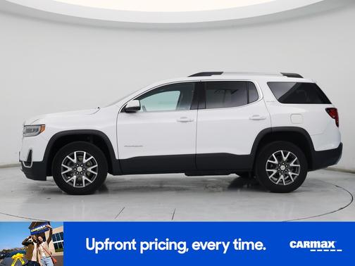 White 2022 GMC Acadia SLE