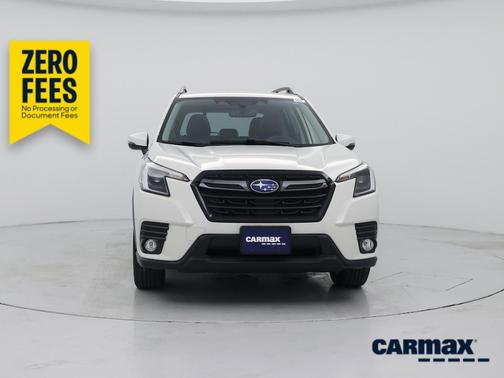 White 2023 Subaru Forester Limited