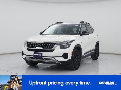 2022 Kia Seltos Nightfall