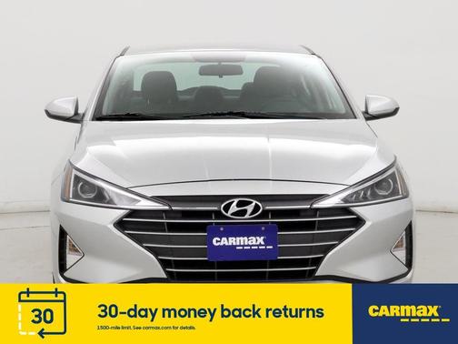 Photo 5 of 26 of 2019 Hyundai Elantra SE