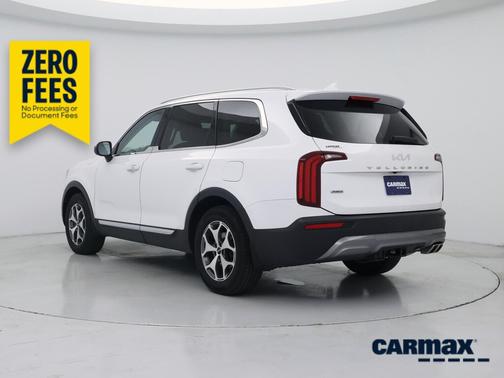 White 2022 Kia Telluride EX