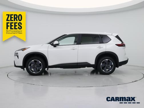White 2025 Nissan Rogue SV