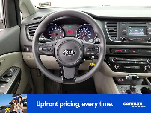 2016 Kia Sedona L