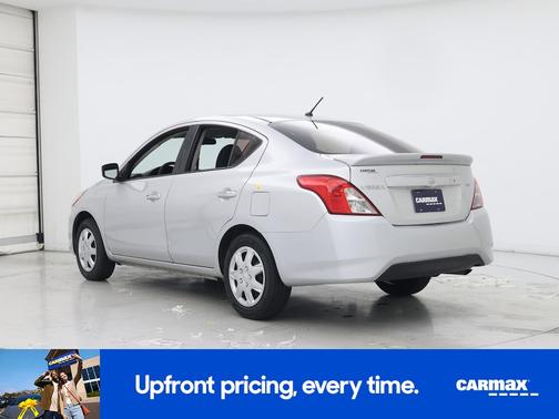 2018 Nissan Versa SV