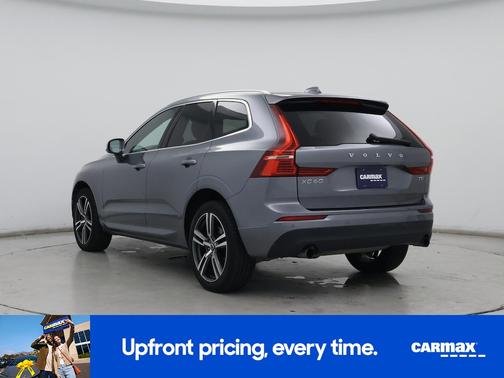 2021 Volvo XC60 T5 Momentum