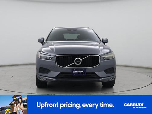 2021 Volvo XC60 T5 Momentum