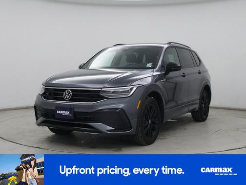 Gray 2022 Volkswagen Tiguan SE R-Line Black