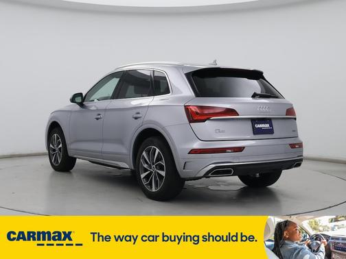 2022 Audi Q5 S-Line Premium