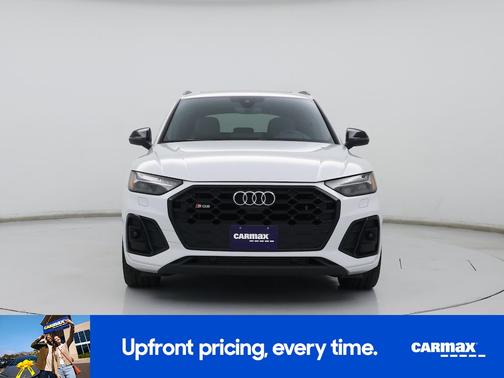 White 2021 Audi SQ5 Prestige