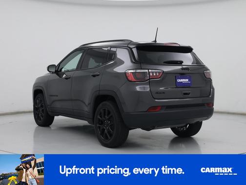Gray 2023 Jeep Compass Altitude