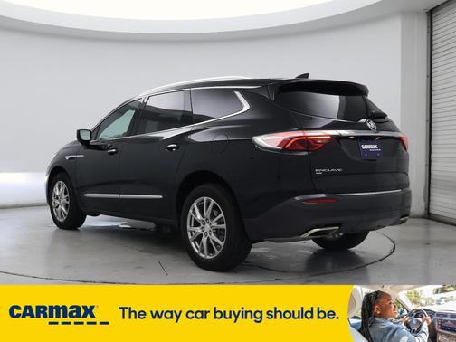 2022 Buick Enclave Essence