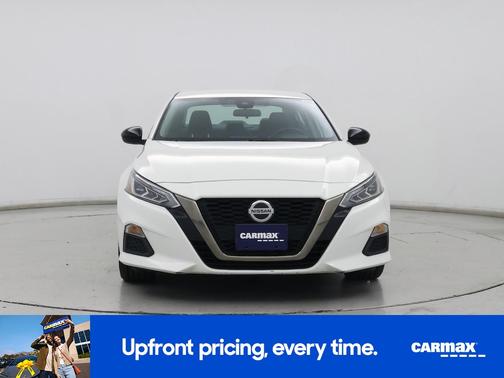 2022 Nissan Altima SR
