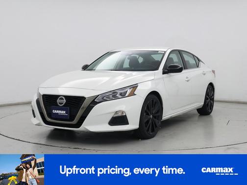 2022 Nissan Altima SR