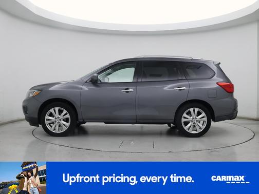 2019 Nissan Pathfinder SL