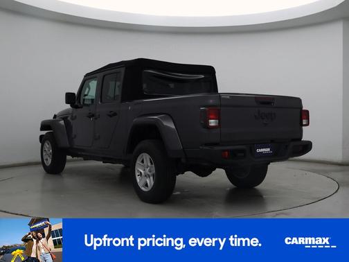 2022 Jeep Gladiator Sport S