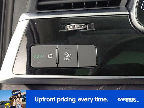 Black 2023 Audi Q7 Premium