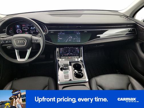 Black 2023 Audi Q7 Premium