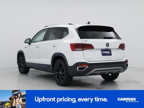 White 2022 Volkswagen Taos SEL