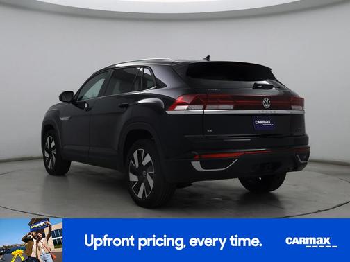 2025 Volkswagen Atlas Cross Sport SE w/Tech