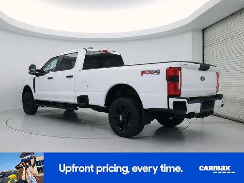 White 2023 Ford F-250 XL
