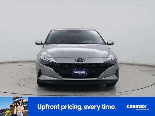 2021 Hyundai ELANTRA SE