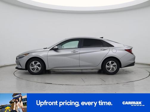 2021 Hyundai ELANTRA SE