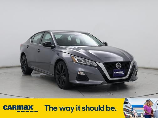 2020 Nissan Altima SR