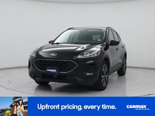 Black 2022 Ford Escape SE