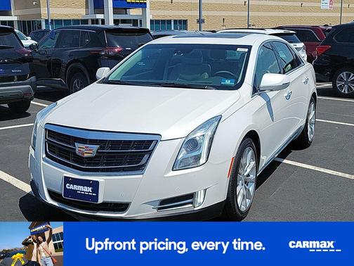 White 2016 Cadillac XTS Premium