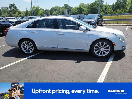 White 2016 Cadillac XTS Premium