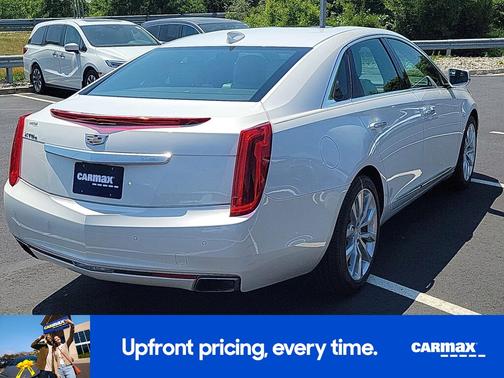 White 2016 Cadillac XTS Premium