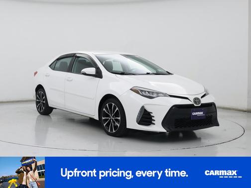 White 2018 Toyota Corolla SE