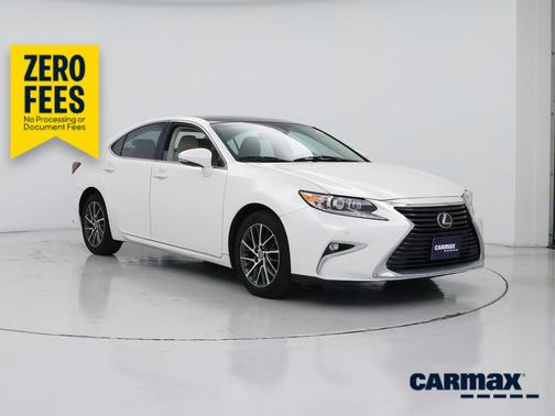 White 2018 Lexus ES 350