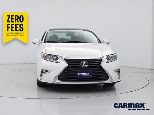 White 2018 Lexus ES 350