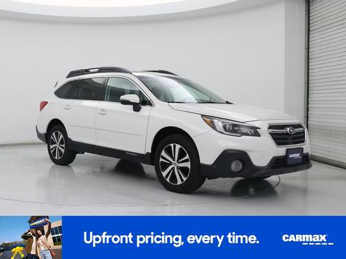 White 2019 Subaru Outback 2.5I Limited