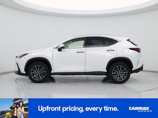 White 2022 Lexus NX 250