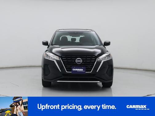 Black 2022 Nissan Kicks S