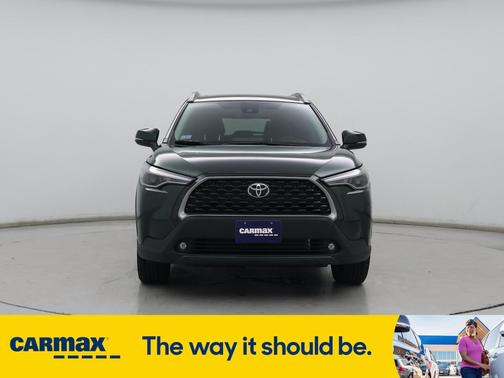 2022 Toyota Corolla Cross XLE